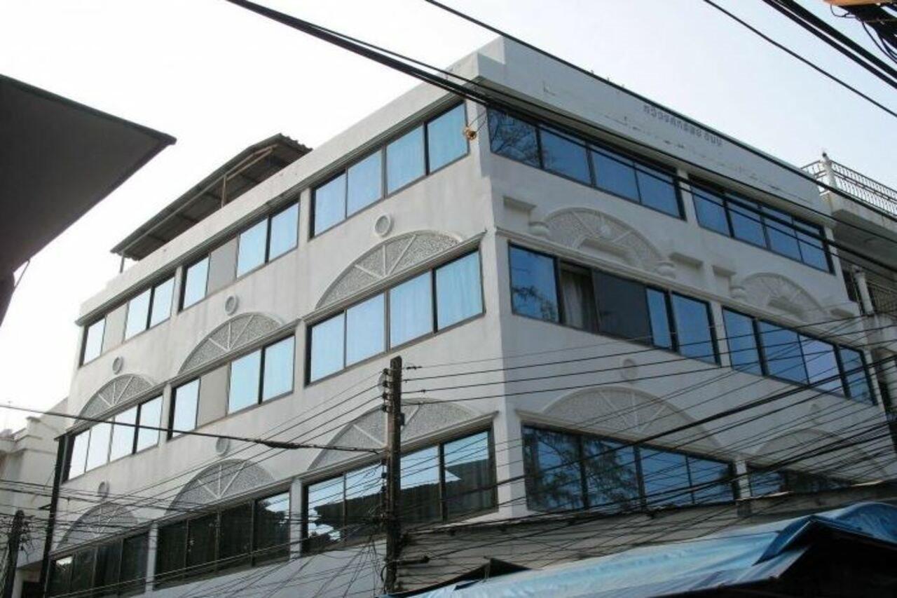 Patong Beach Bed And Breakfast Εξωτερικό φωτογραφία