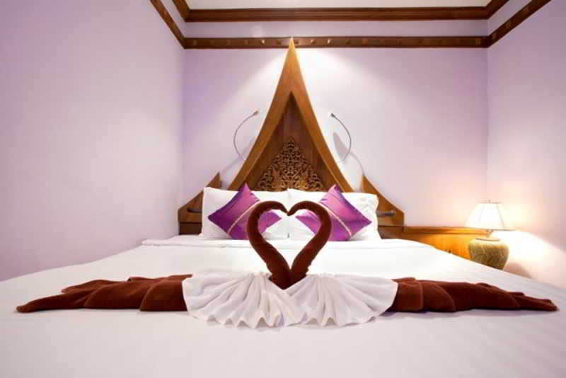 Patong Beach Bed And Breakfast Εξωτερικό φωτογραφία