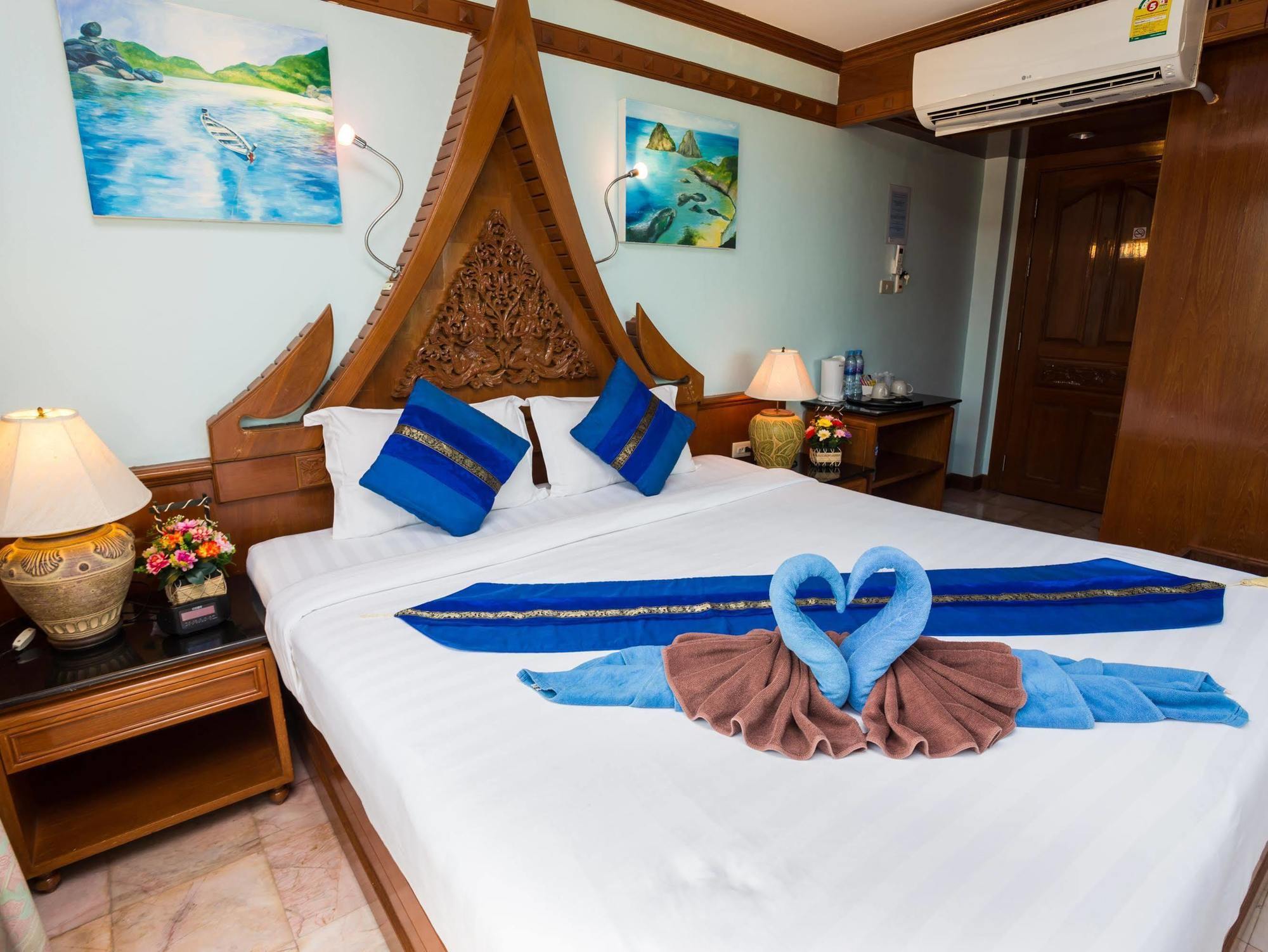 Patong Beach Bed And Breakfast Εξωτερικό φωτογραφία