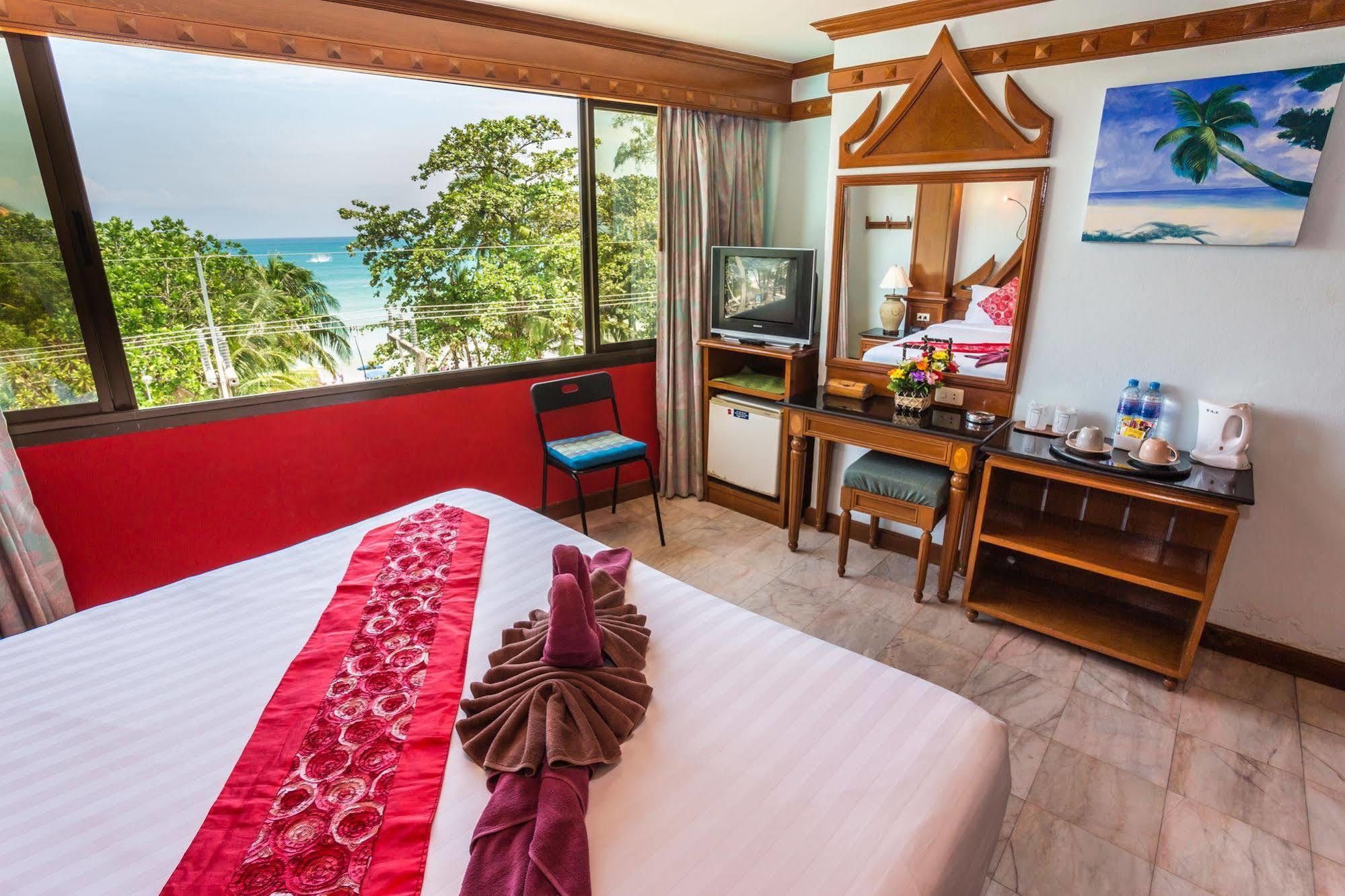 Patong Beach Bed And Breakfast Εξωτερικό φωτογραφία